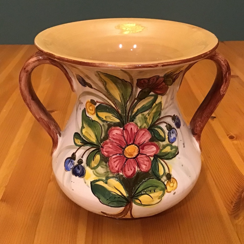 VINTAGE ITALIAN CASTELLI HAND PAINTED URN/VASE SGRAFITTO MAJOLICA - Picture 3 of 10